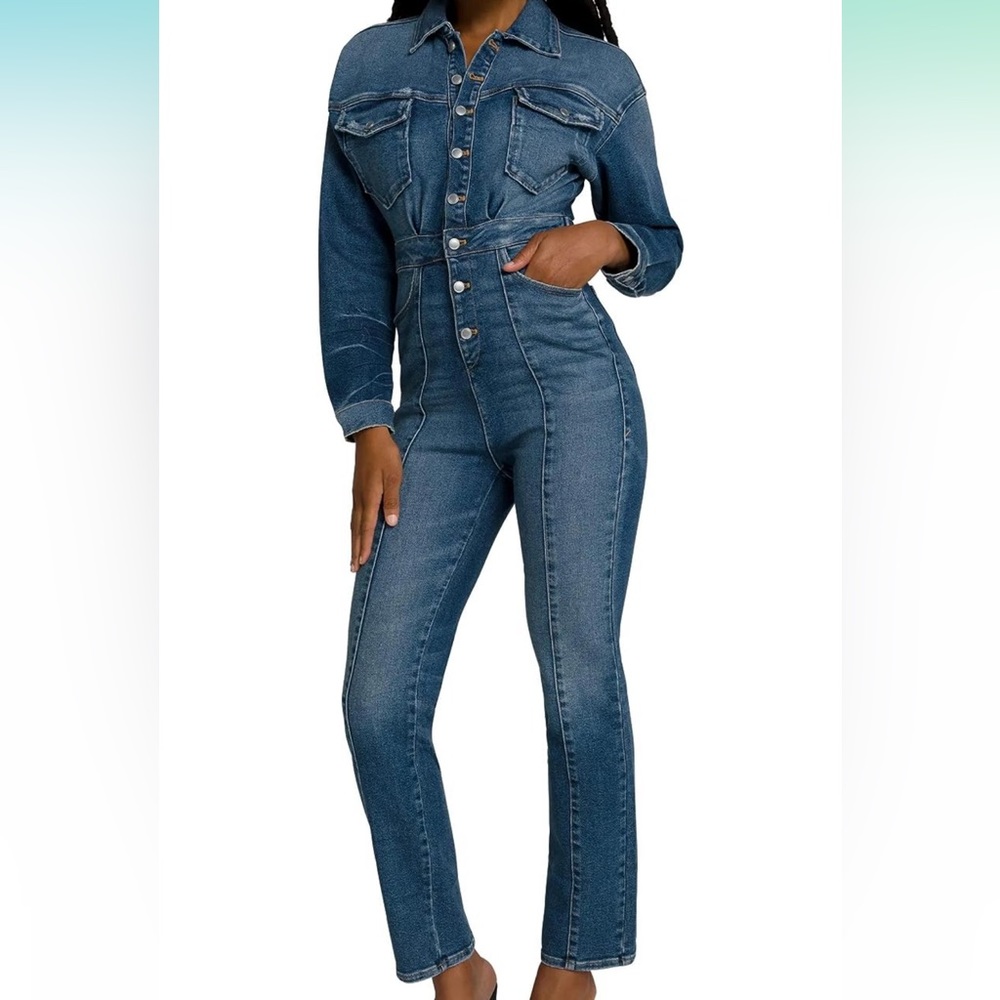 Good American committed to FIT jumpsuit. Never worn